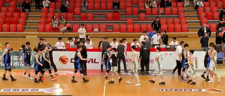 CUBAL-赵刘其政18+6 祝子轩17分 东南大学大胜中北大学